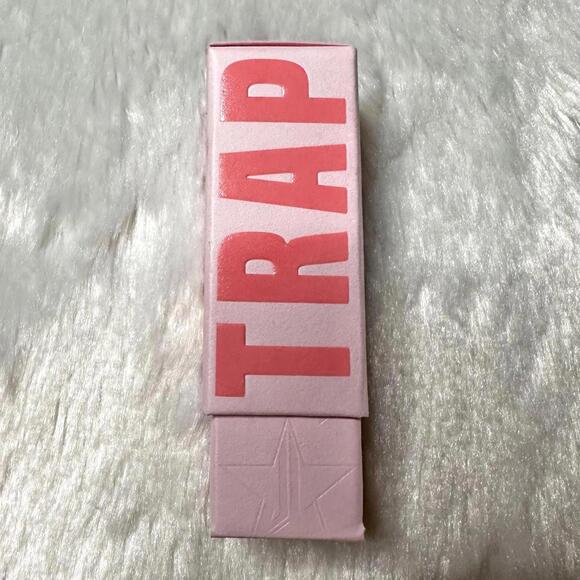 NIB Jeffree Star Easter Sunday Velvet Trap Lipstick Full Size 4g - Picture 3 of 10